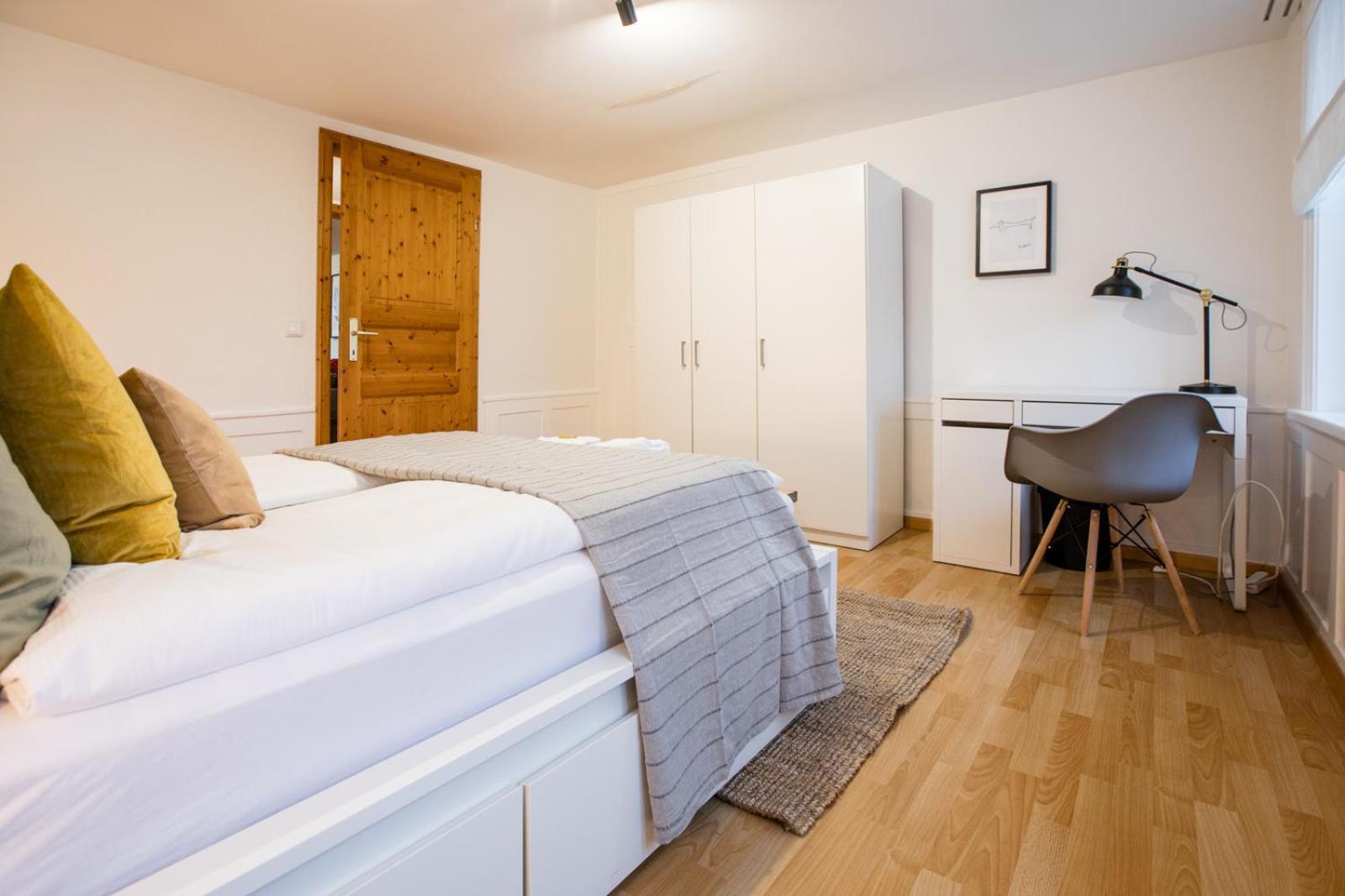 Apartment - West *