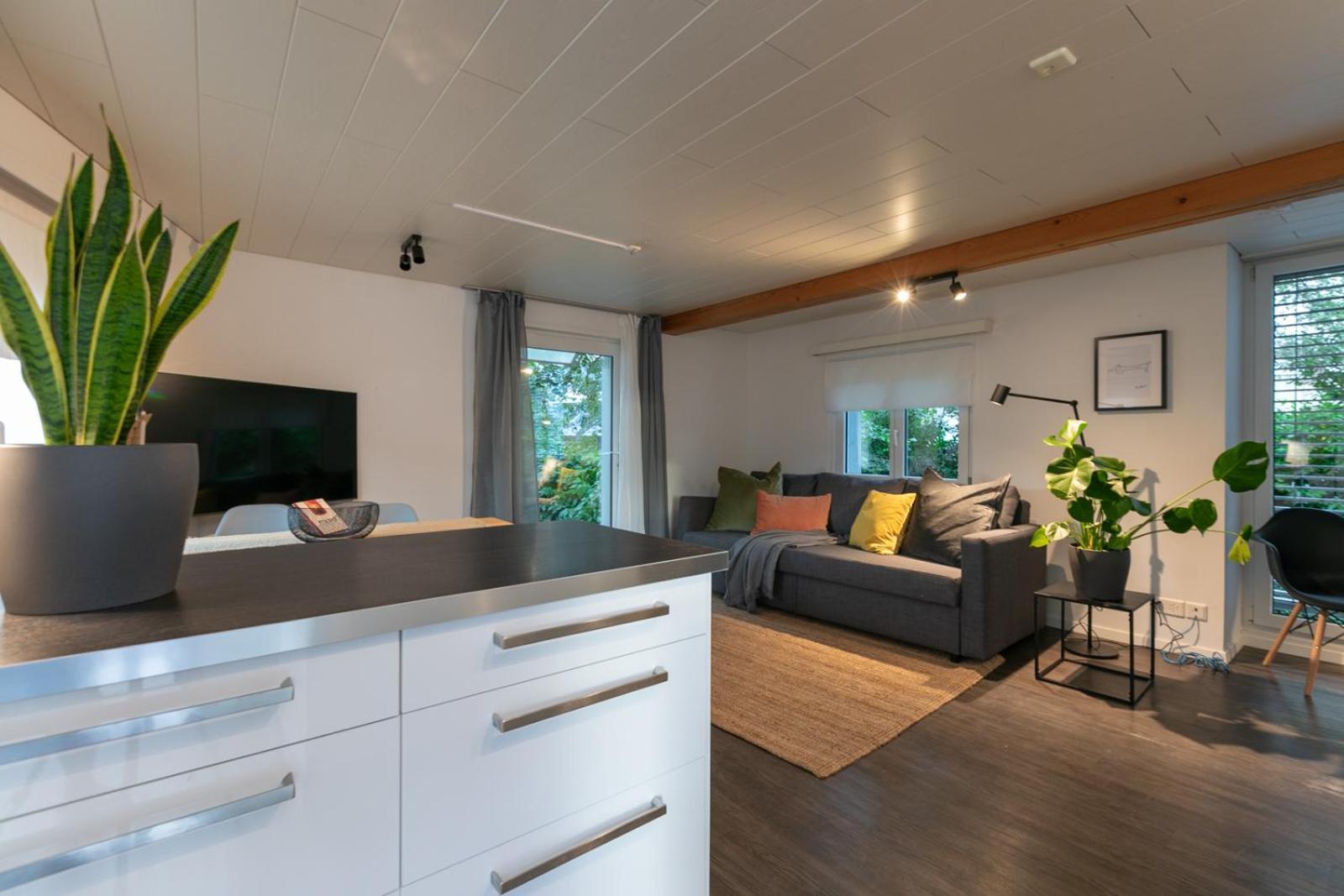 Apartment - West *